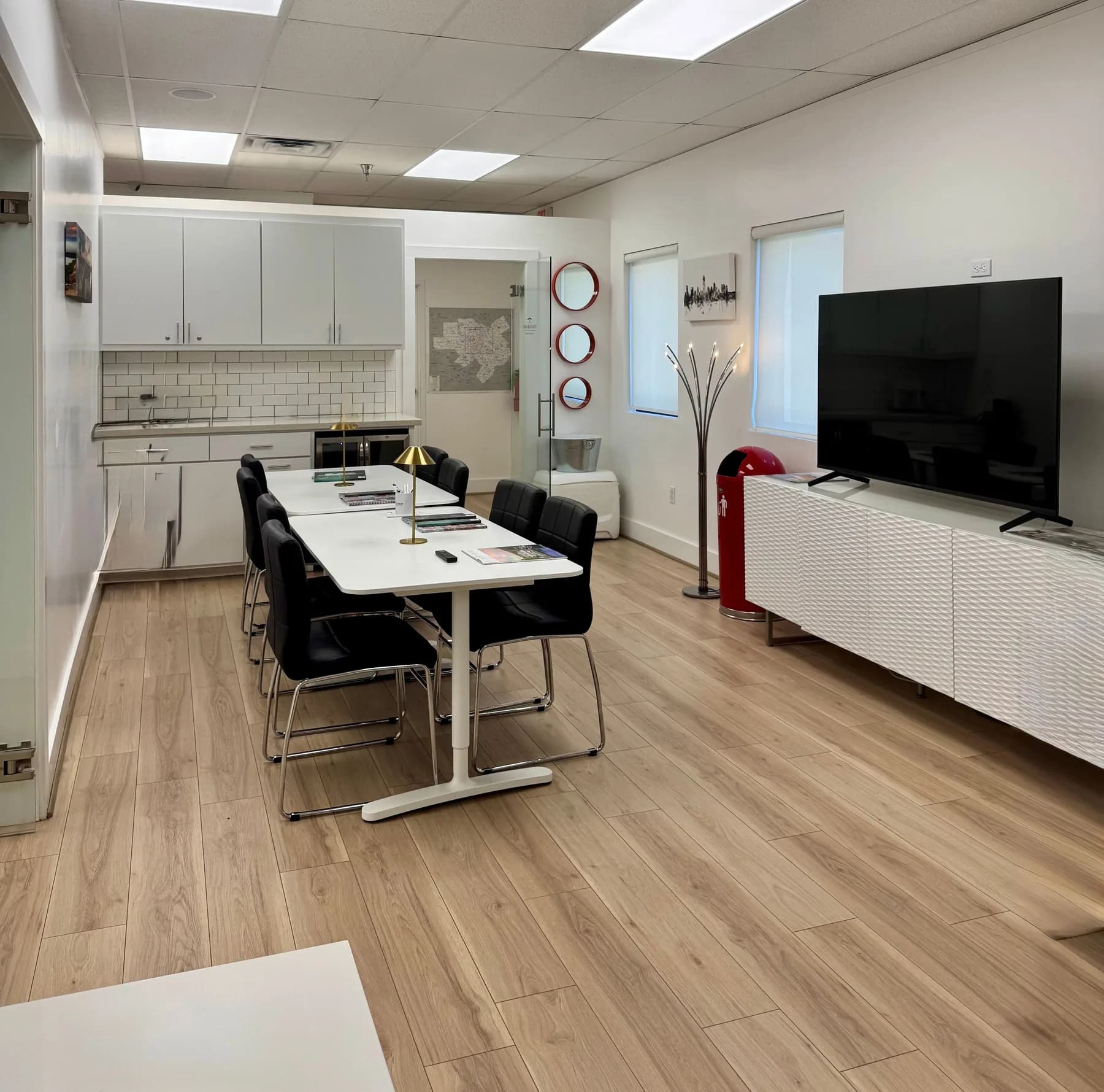 Conference room for 8, Westlake photo 1