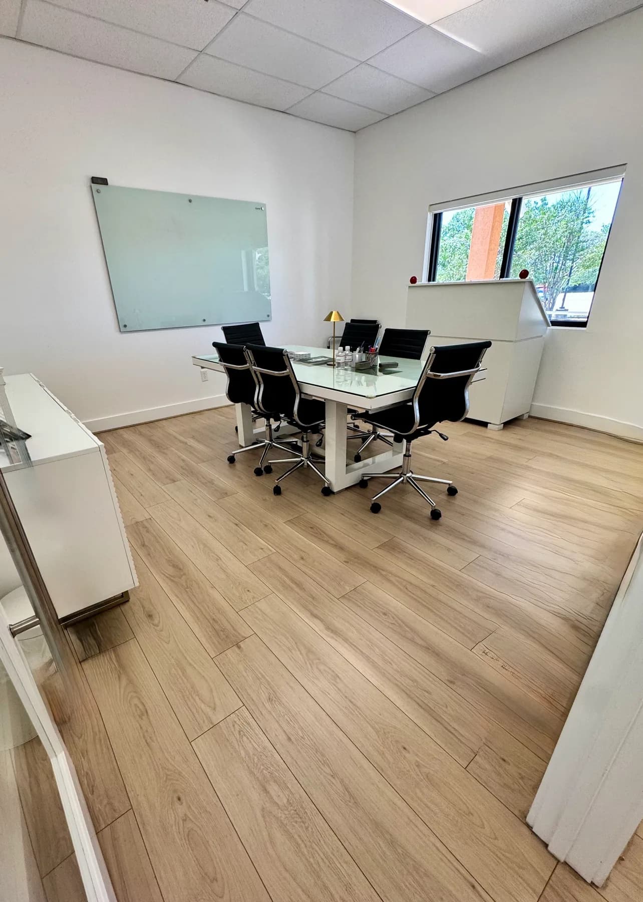 Conference Room for 6, Westlake photo 1